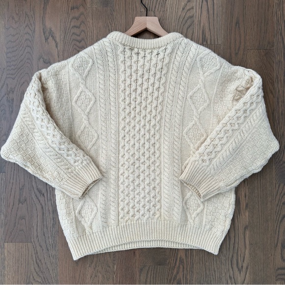 Vintage Celtic Country 100% Wool Irish Cable Knit Crew Neck Sweater Cream Large - Picture 7 of 8